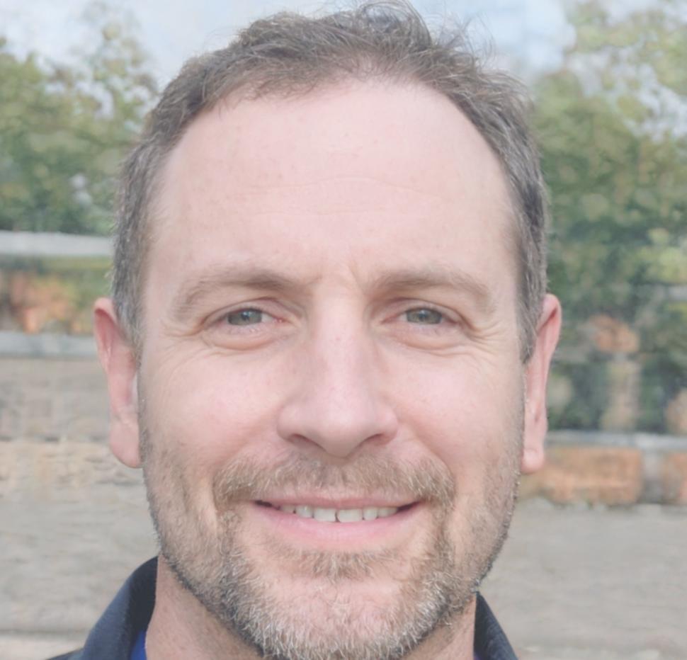 Professional headshot of Henrik Lindqvist